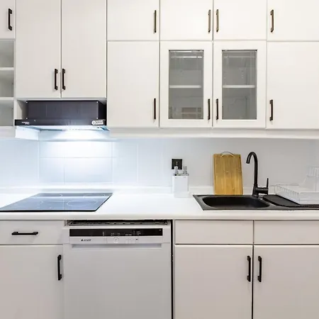Flat With Excellent Location In Nisantasi Appartement *