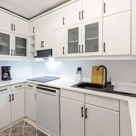 Flat With Excellent Location In Nisantasi * اسطنبول