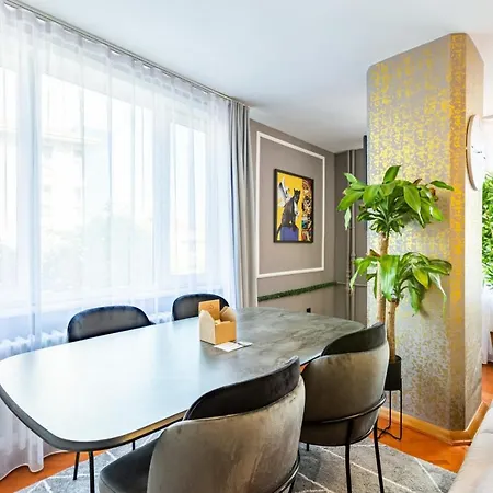 Flat With Excellent Location In Nisantasi Apartmán